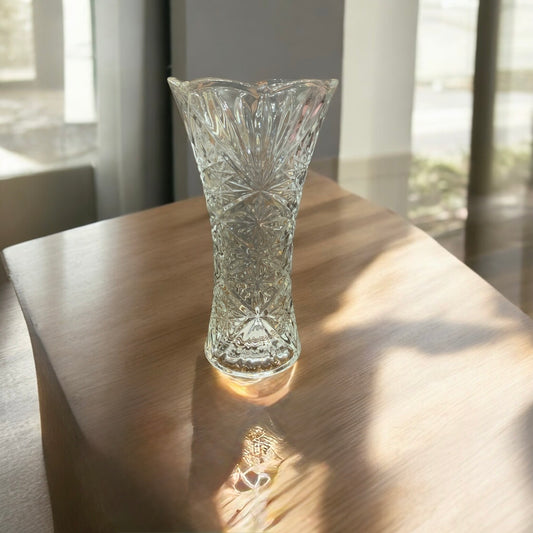 Vintage Crystal Cut Glass Vase – Elegant Floral Display