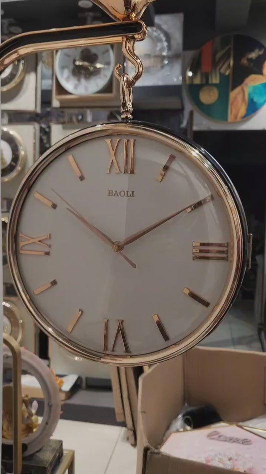 Vintage Hanging Bird Wall Clock – Luxury Double-Side Style (Black/White)